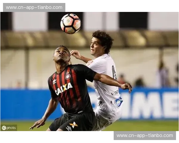 阿瓦伊vs桑托斯：绿茵场上的风暴，荣耀之巅的呐喊